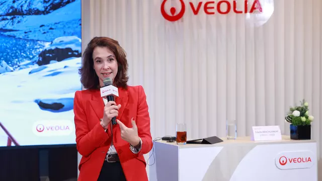 CEO柏莲诺2025年10月访华-本人照1